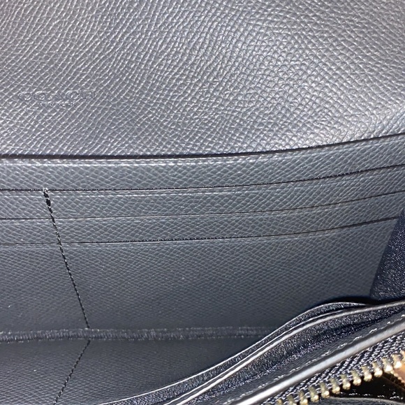 COACH Soft Wallet in Crossgrain Leather - Picture 8 of 8